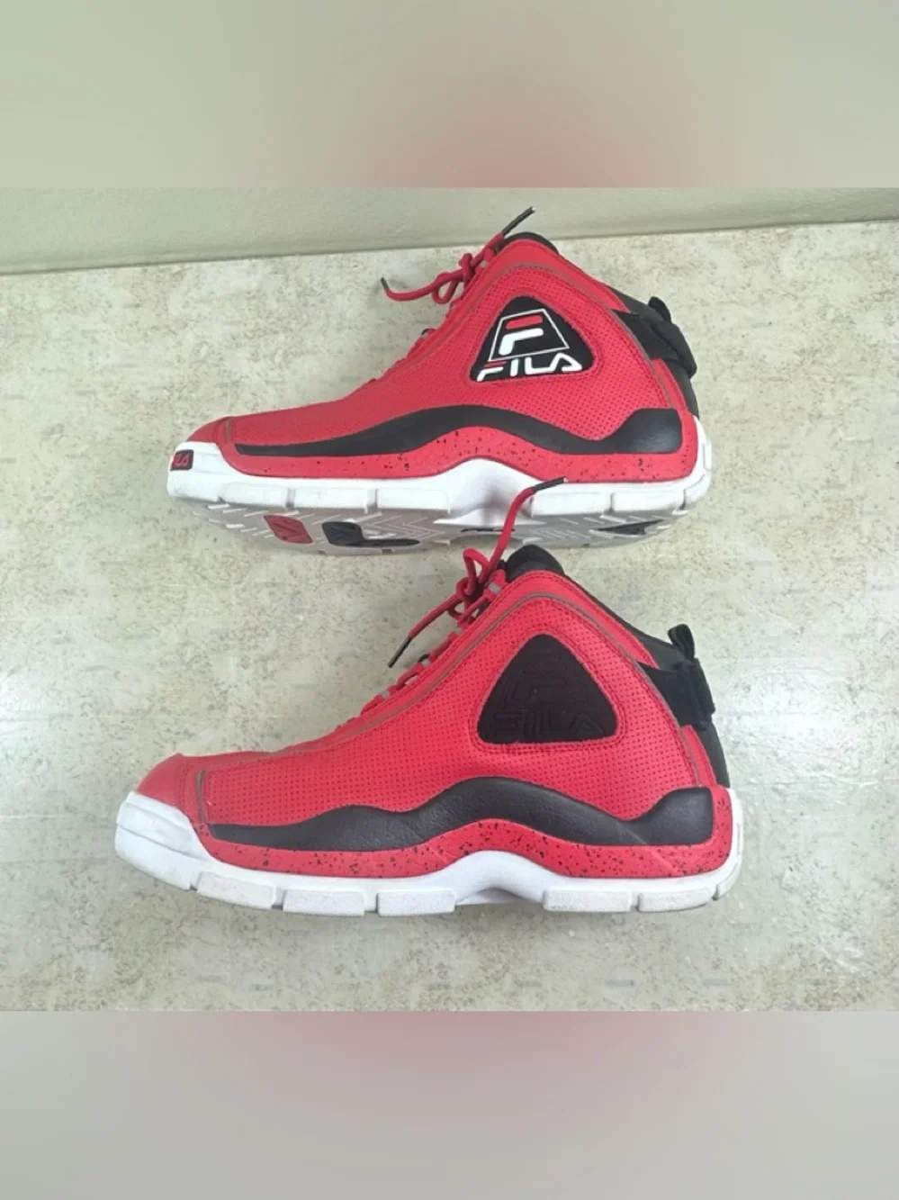 Fila Grant Hill 2 PDR Basketball Shoes Red Black White Men's - Picture 3 of 12